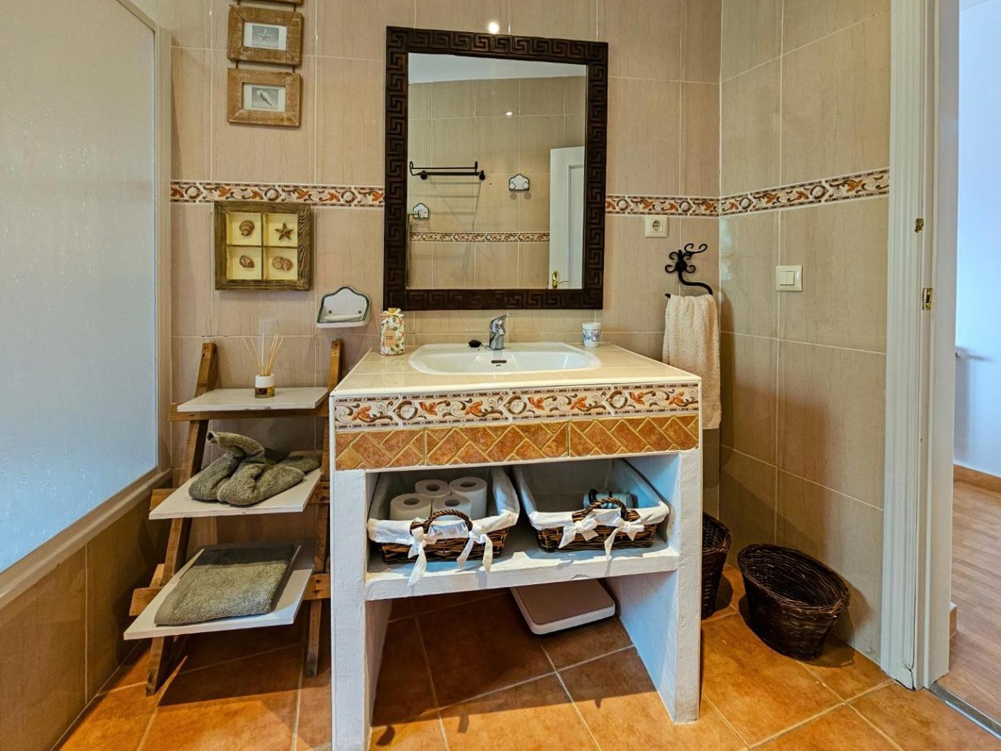 Casa Lourdes Villa เยสเต ภายนอก รูปภาพ
